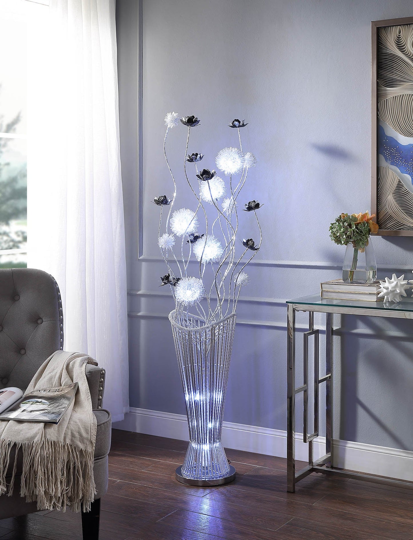 Daisy 60H Floor Lamp
