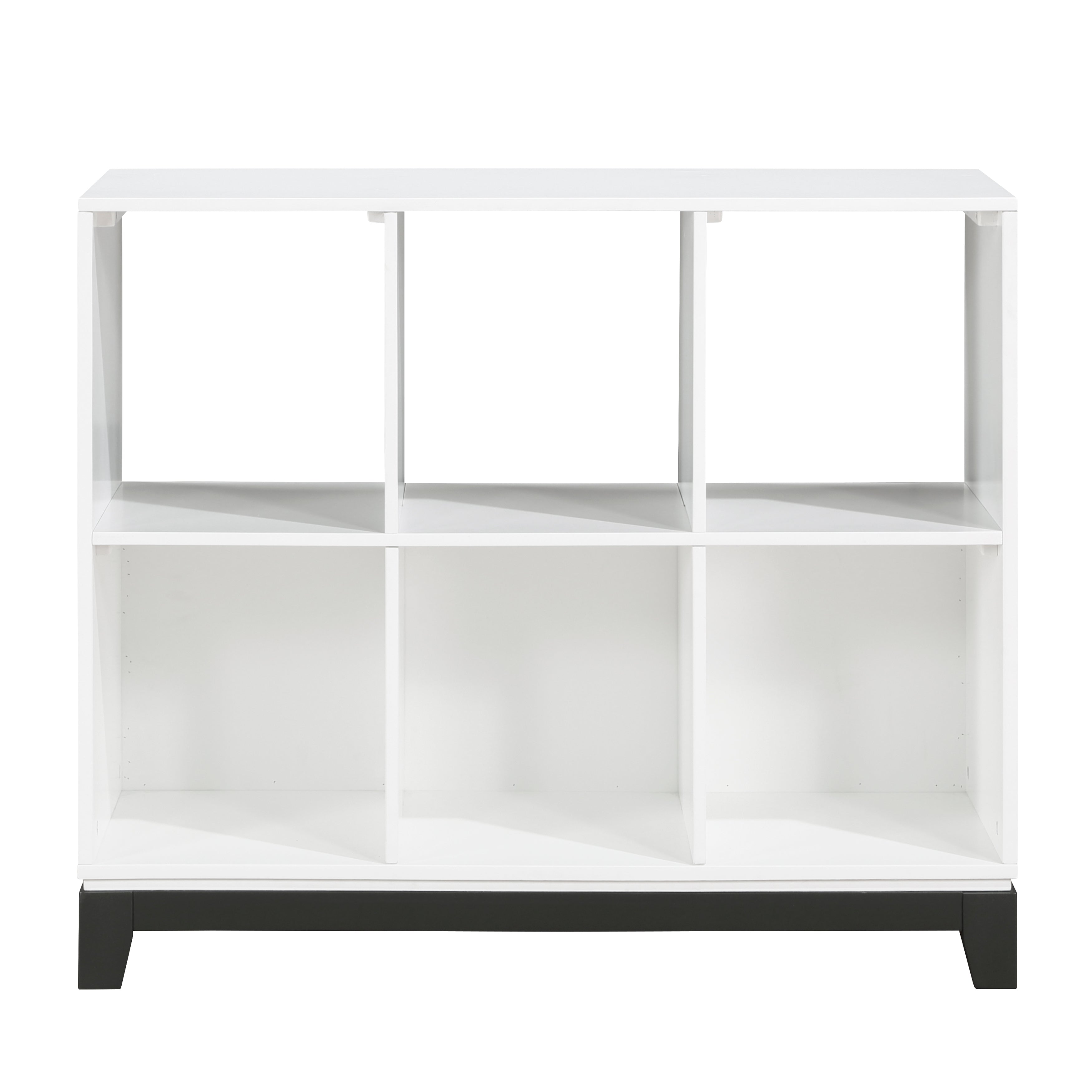 Garretson White Bedroom Collection, 63.5" W