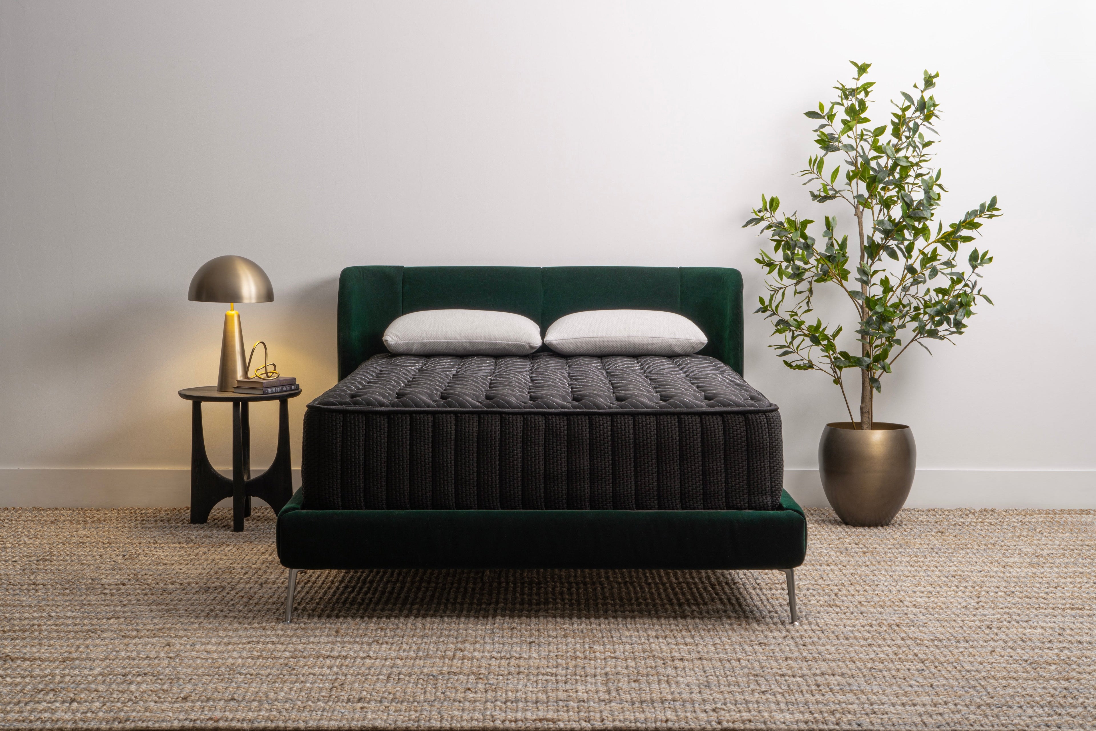 Chalet Medium Mattress, Innerspring