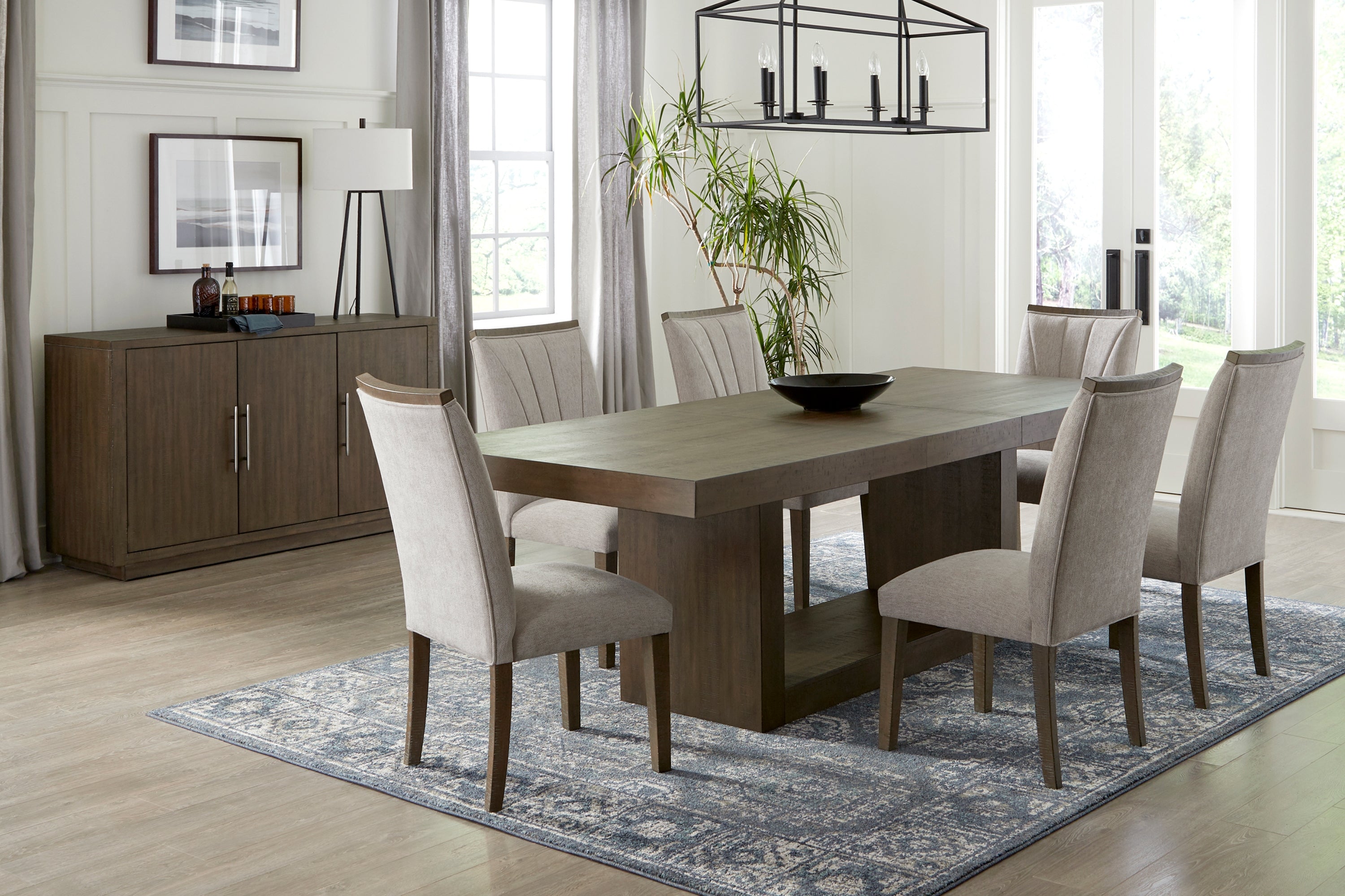 Brookings Dining Room Collection, 96" W