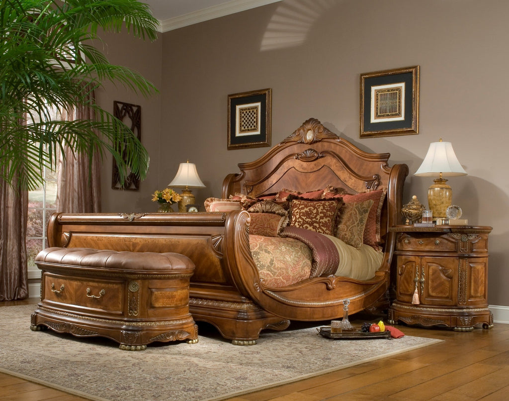 Cortina Honey Walnut Bedroom Collection, 72.25" W