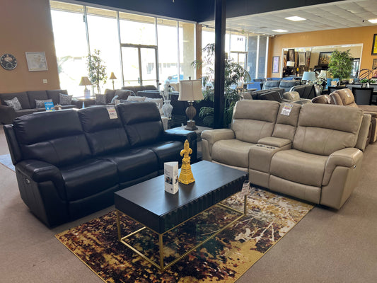 Daytona Power Reclining Leather Living Room Collection