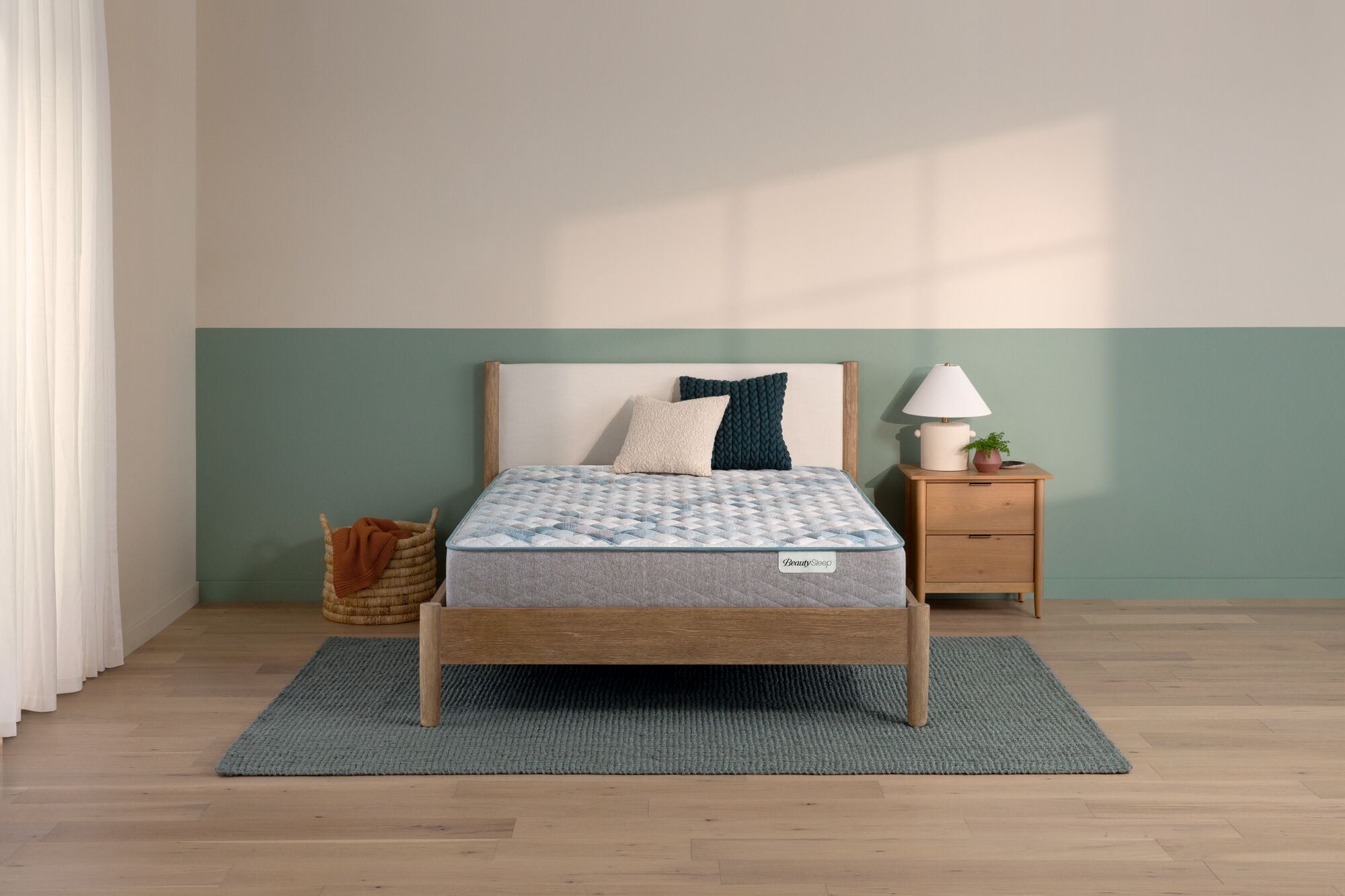 BS 24 Dream Weaver Firm Mattress, Pocketed Coil