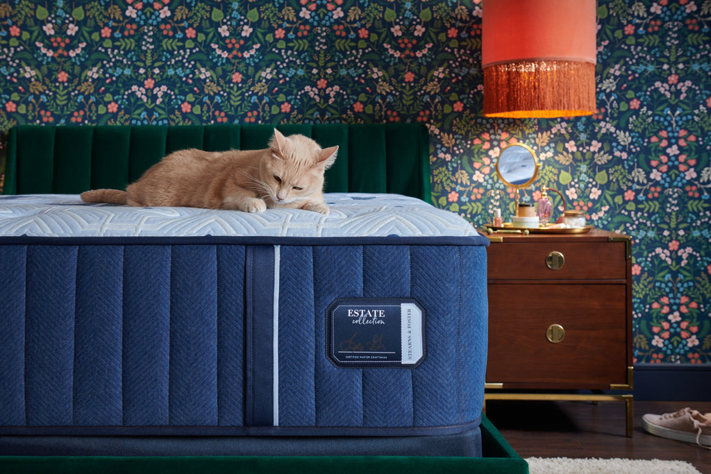 Stearns and Foster Estate Firm Mattress, Hybrid